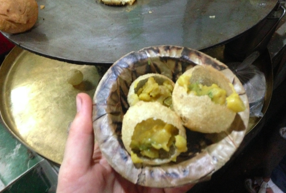 Nicolina Tyler — A Sensory Synopsis of Varanasi
