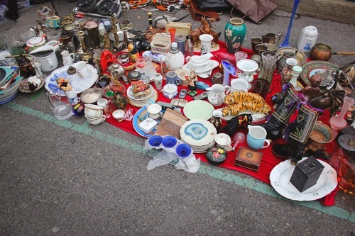 Nicolina Tyler — The Viennese Flea Market