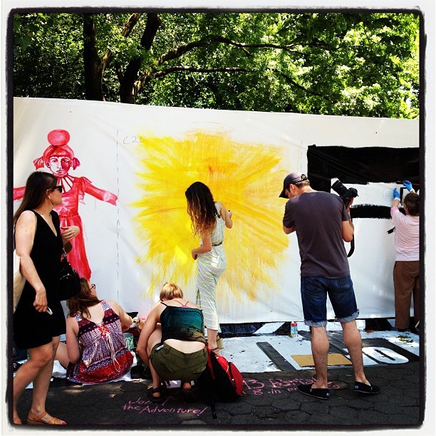 Nicolina Tyler — Live Painting Portal 8 at Art Around The Park NYC